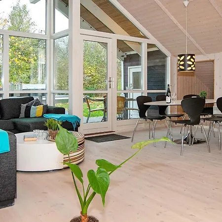4 Star In Sydals Tatil Evi Vibøge